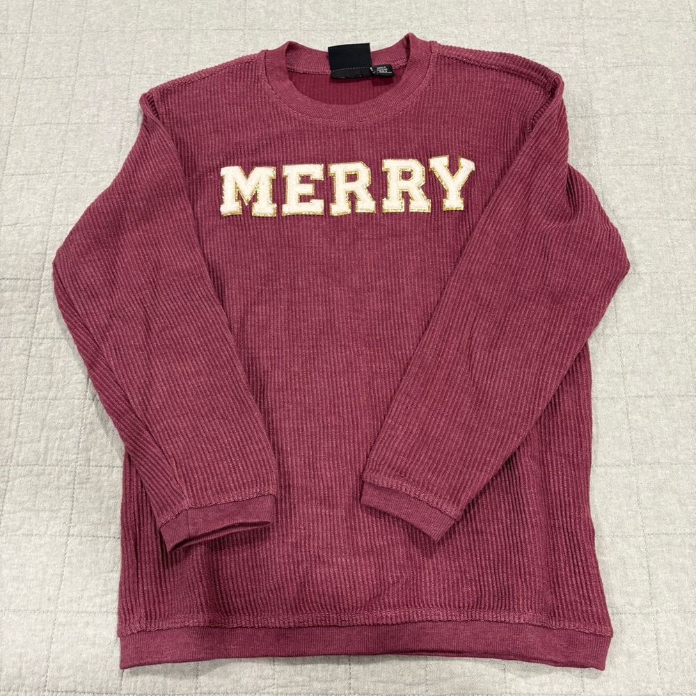Pennant MERRY Corded Crewneck Sweatshirt 
Maroon with Gold Size Small‎ Christmas